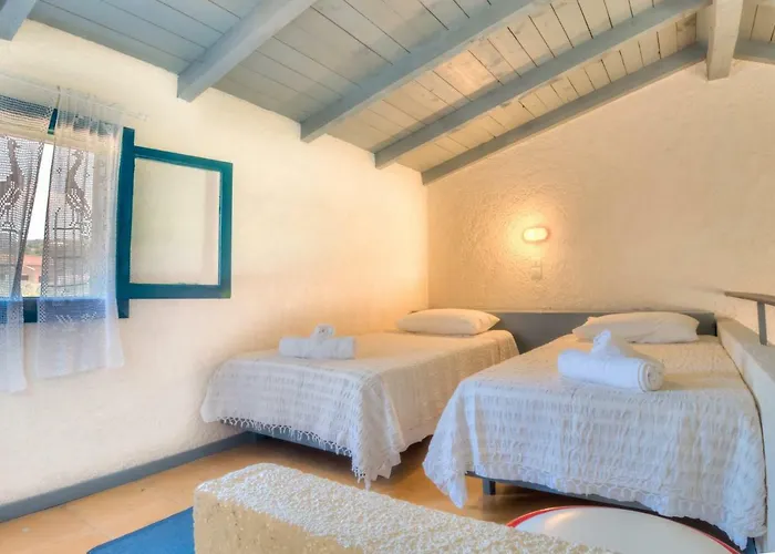 Lefkes Apartments 2