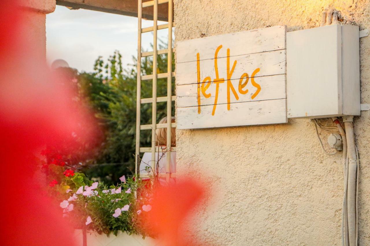 Apartment Lefkes 2 *